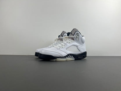 Air Jordan Retro 5