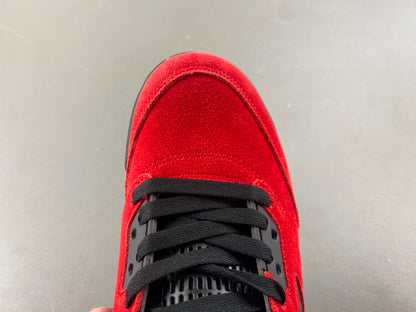 Air Jordan Retro 5