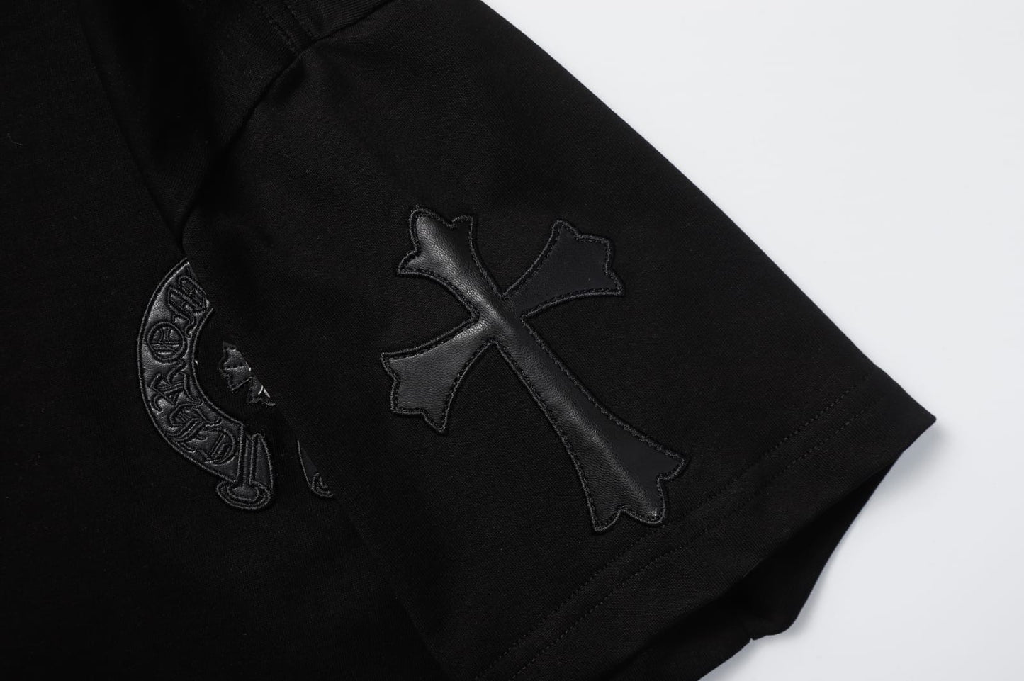 Polera Chrome Hearts