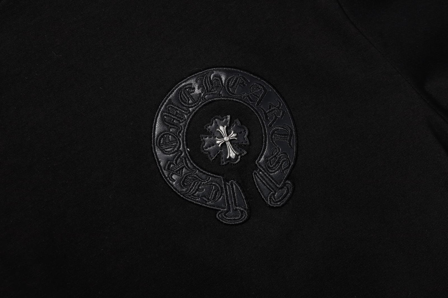 Polera Chrome Hearts