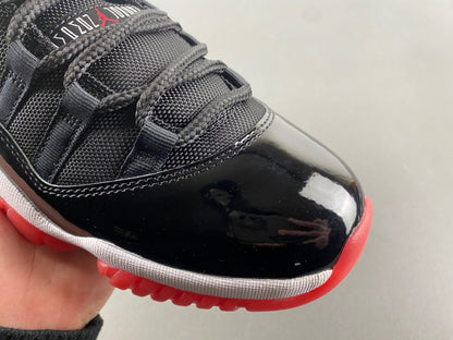 Air Jordan 11 Low "Bred"