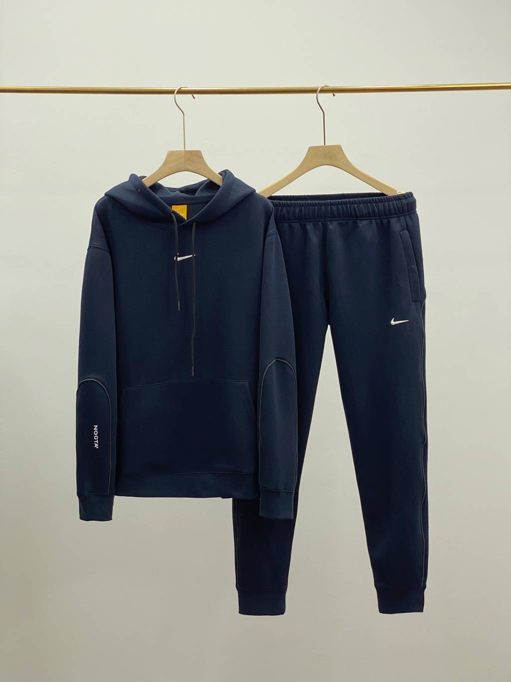Conjunto Nike x Nocta A.W.R - Colores