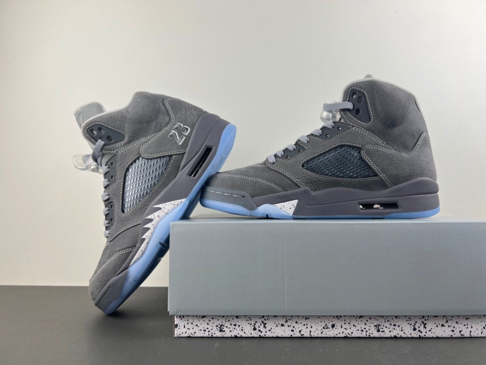 Air Jordan Retro 5 "Wolf Grey"