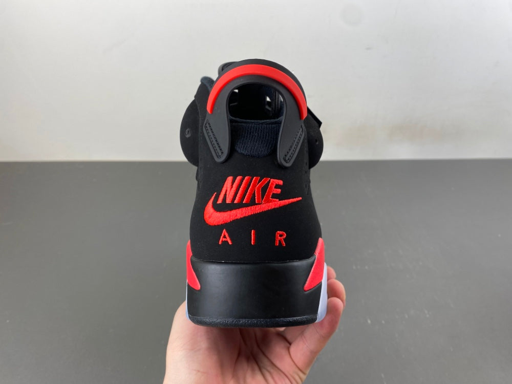 Air Jordan Retro 6 "Reverse Infrared"