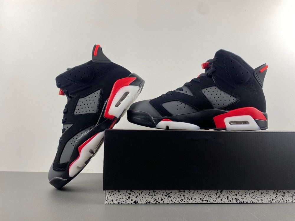 Air Jordan Retro 6 "Fire Red"
