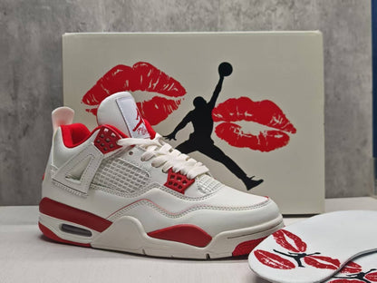 Jordan Retro 4 "Kiss"
