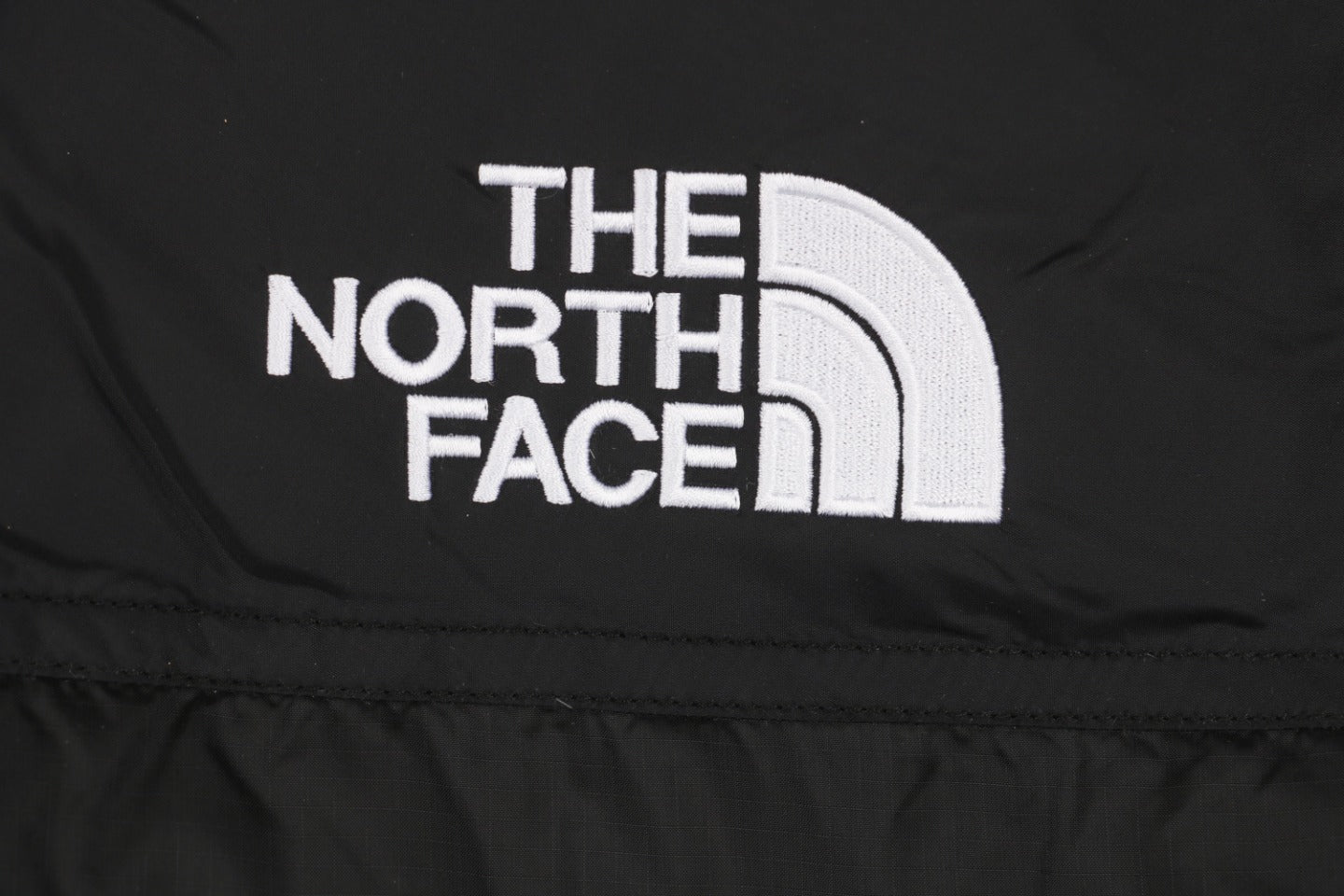 Chaqueta TNF Retro Nuptse 1996