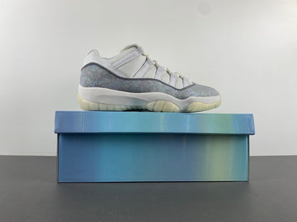 Air Jordan 11 Low 2025