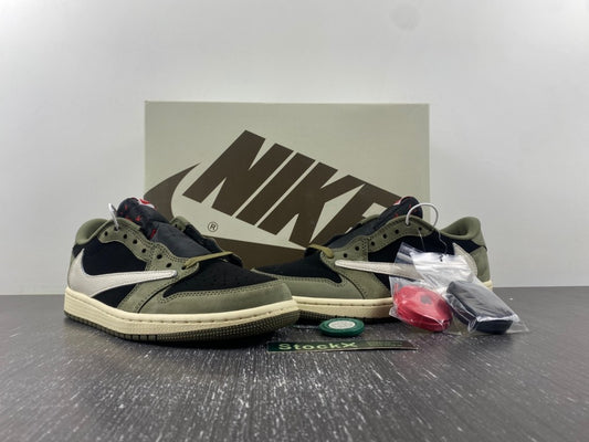 Travis Scott x Air Jordan 1 Low