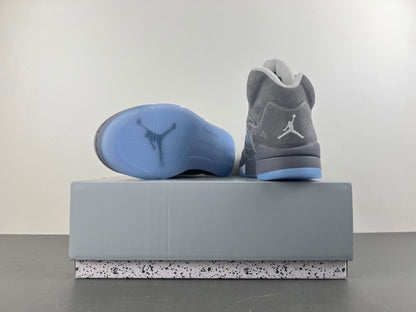 Air Jordan Retro 5 "Wolf Grey"