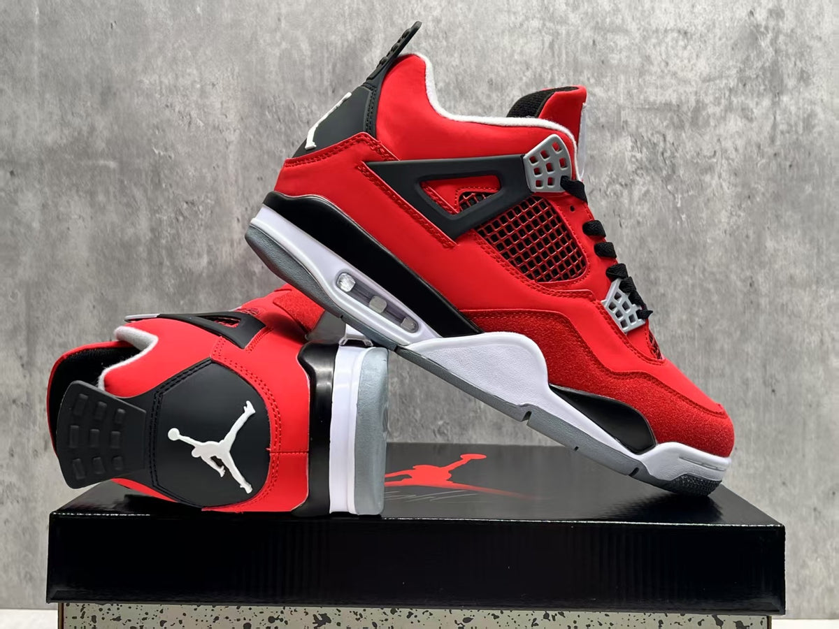 Jordan Retro 4 "Bred"
