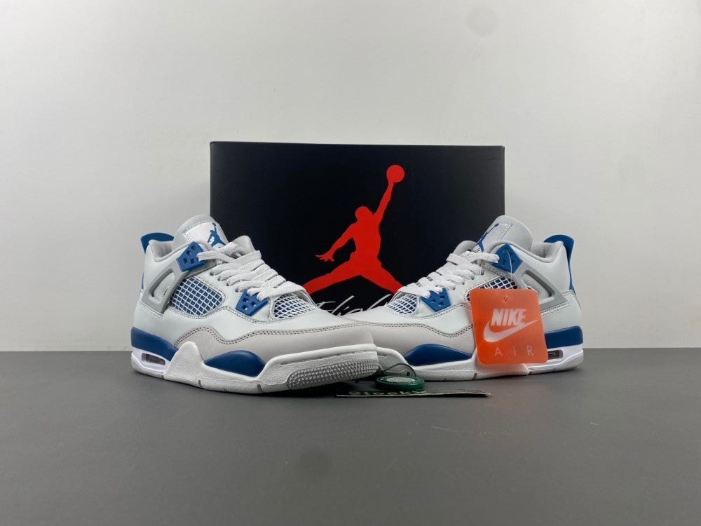 Jordan Retro 4 "Military Blue"