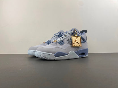 Jordan Retro 4 "North Carolina"