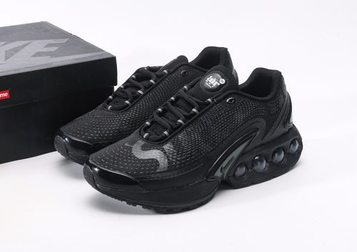Nike Air Max DN x Supreme