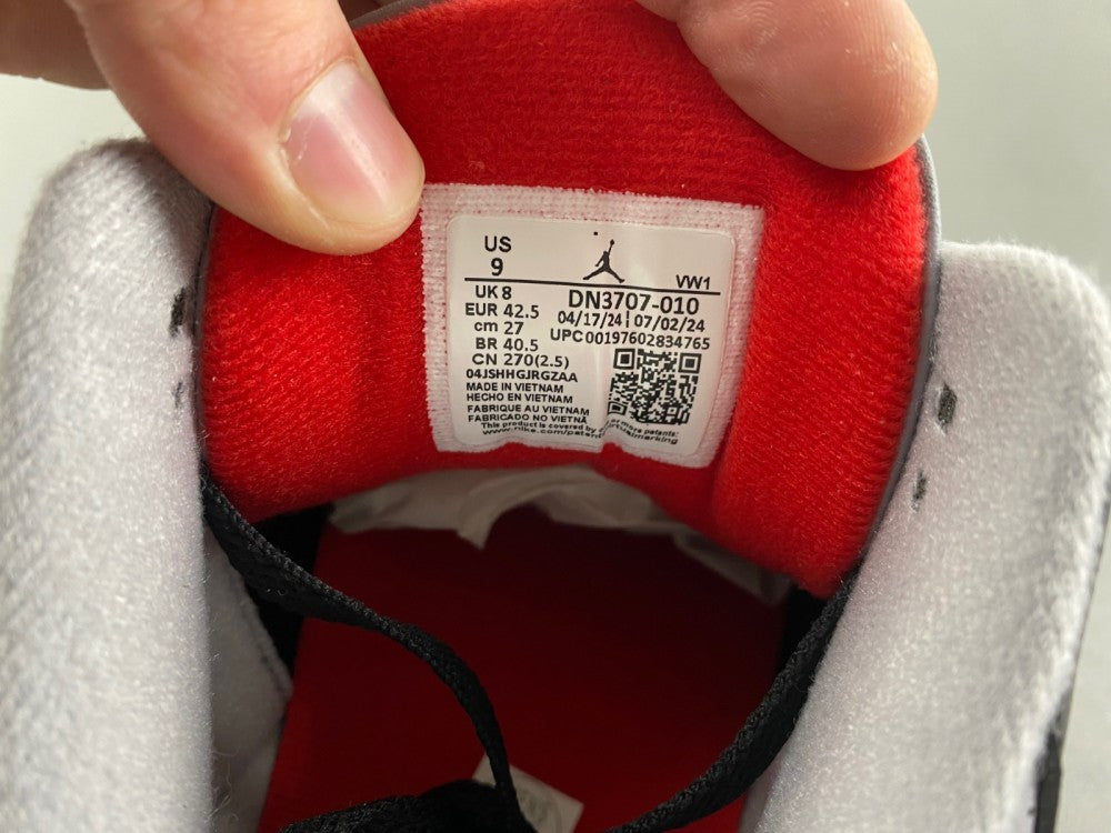 Air Jordan Retro 3 "Black Cement"