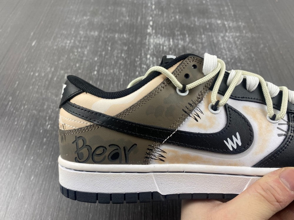 Nike Dunk Low x DFQ