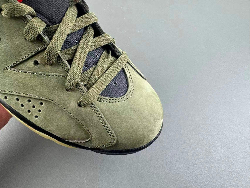 Air Jordan Retro 6 x Travis Scott