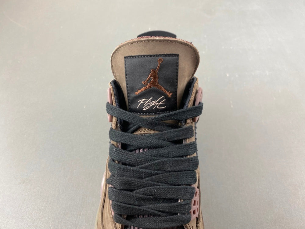 Jordan Retro 4 "Dark Mocha"