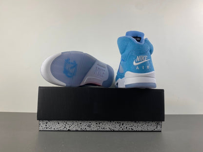 Air Jordan Retro 5 "North Carolina"