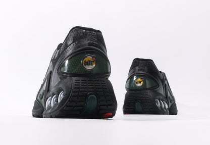 Nike Air Max DN x Supreme