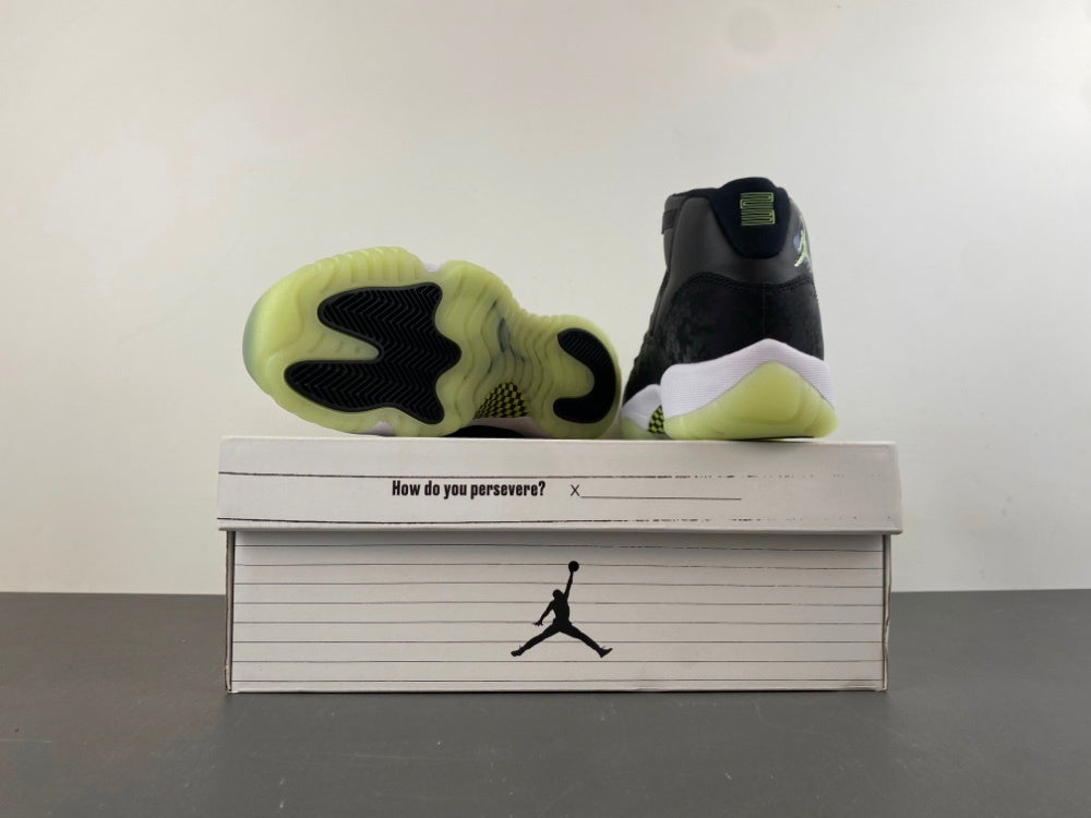 Air Jordan Retro 11 "Grand Finale"